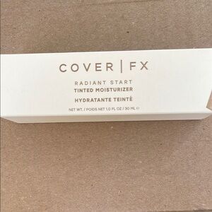 NIB Cover FX Radiant Start Tinted Moisturizer shade 2